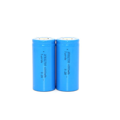 32700 Batterie au phosphate de fer au lithium 3,2 V 6000 mAh LiFePO4 3C