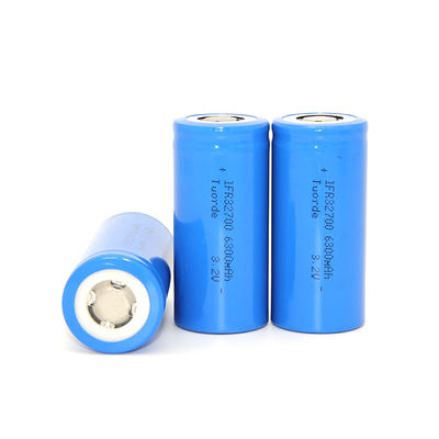 6000 mAh Cellule lithium-ion rechargeable cylindrique 32 mm x 70 mm 32700 5C Décharge
