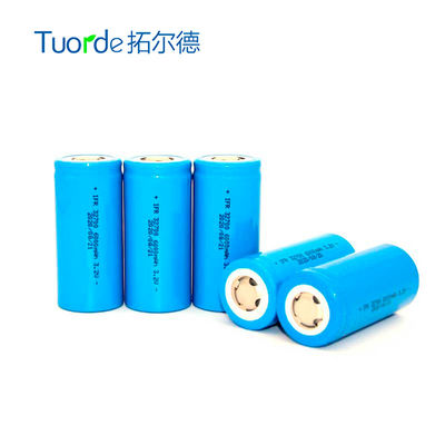 Celle de batterie à ions de lithium de longue durée 32700 6000mAh 32 mm x 70 mm
