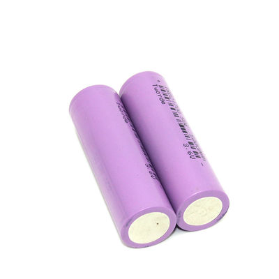 Compact Lithium Ion 21700 Batterie 4000mAh 3.6V 21mm X 70mm Décharge efficace en énergie 50A