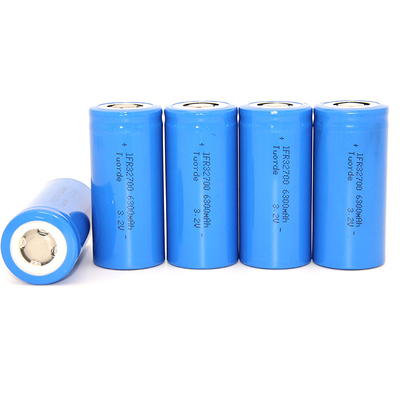 Une batterie de 32700 mAh, LiFePo4 pour outils électriques